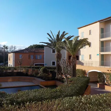 Apartement Port Cogolin Lägenhet